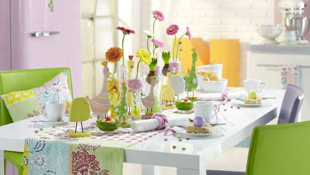 Пролетна декорация на дома