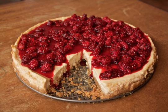 Чийзкейк с малини