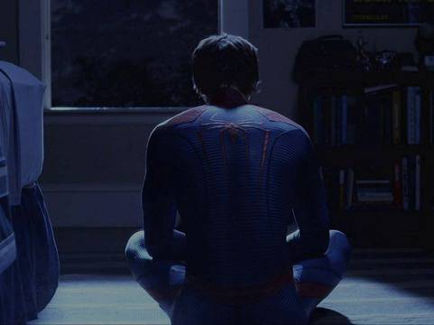 Спайдърмен налази мрежата! Дебютен постер и трейлър на The Amazing Spider-Man