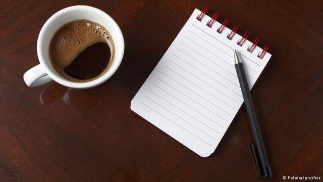 Кой развали българския?