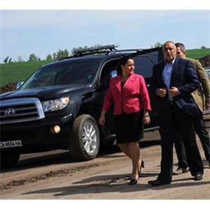 Местят утре блатните кокичета под зоркия поглед на премиера 1794