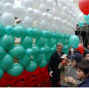 Родените през 1988 година – последните грамотни 44 13589