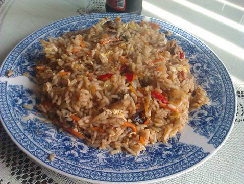 Ориз със зеленчуци по китайски