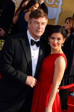 Алек Болдуин ще станe баща на момиче