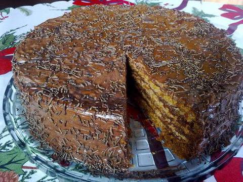 Орехова торта с крокан