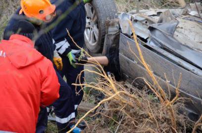 Кошмар! Майка, баща и син са загиналите в джипа (видео)
