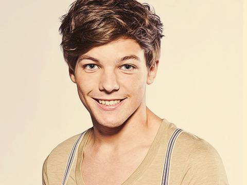 Луи Томлинсън от One Direction стана футболист благотворително