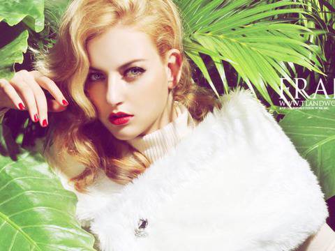 Българката Мира Мелева спечели световния конкурс World Super Model 2013