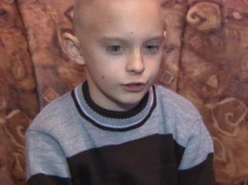 Вижте кървавото писмо на майка на болно от рак момченце