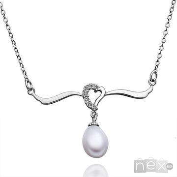 Колие с кристали Swarovski Elements и естествени перли „Lonely Heart“