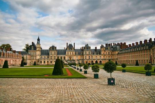 10 от най-красивите замъци във Франция