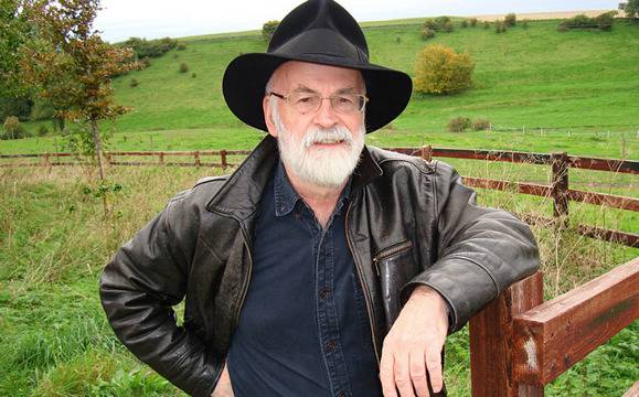 10 от най-запомнящите се цитати от Тери Пратчет