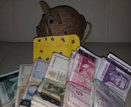 Дете дари спестовната си касичка, за да помогне на болно дете!