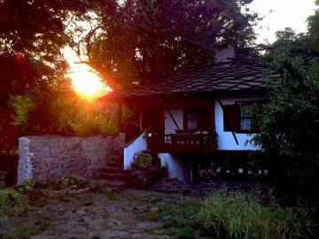 Старата къща