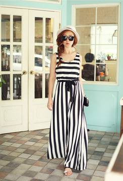 Гащеризон на черно и бяло райе