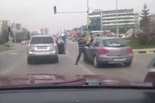 Як бой на кръстовище в София