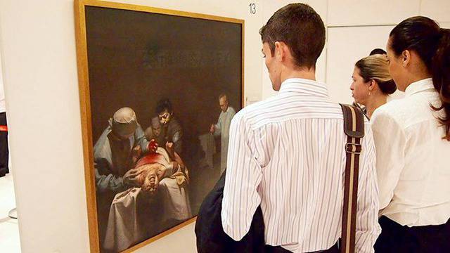 Бразилия: Изложба изобличава преследването на Фалун Гонг