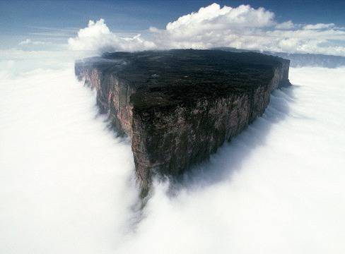 Осем забележителни, нереални места, които са истински