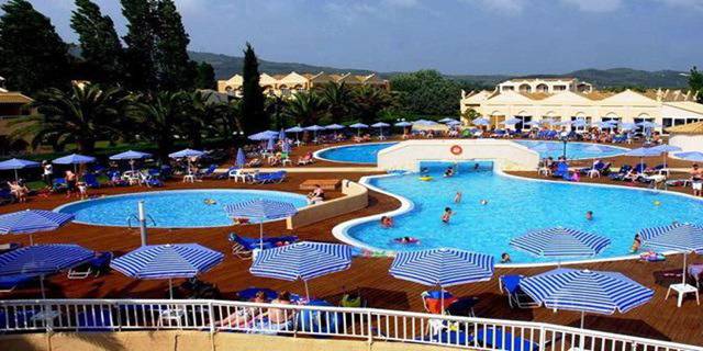 Майски празници на остров Корфу! Транспорт, 4 нощувки, 4 обяда и 4 вечери на база All inclusive с напитки в хотел Aquis Sandy…