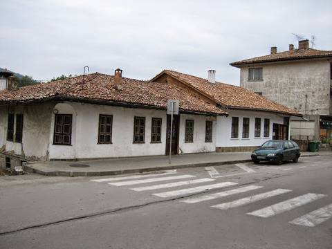 Местоположението