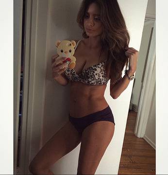 4 дни след раждането, Сара отново с плочки по корема видяна 8266 коментари 10