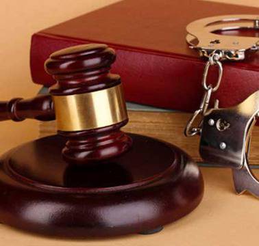 Плати си на адвокат, за да ти излезе много по-евтино.