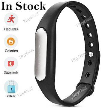 Фитнес гривната на Xiaomi и други джаджи с тази марка с отстъпка. Нови кодове за намаление от TinyDeal-всичко за 1 лев