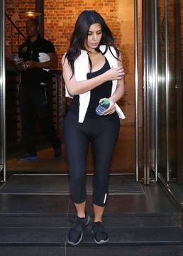 Ким Кардашиян без грим и бельо видяна 8061 коментари 13