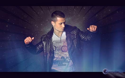 Вижте на кой чалга певец приличате!