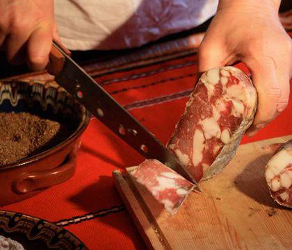 Изчезващите храни и селски рецепти в България