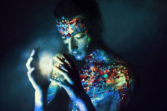 Ние не вярваме в това, което виждаме. Ние виждаме това, в което вярваме