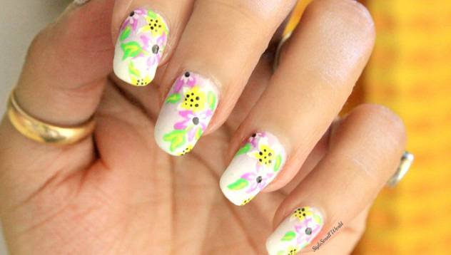 Нежен флорален маникюр видяна 287 коментари 0