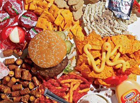 Нездравословната храна убива полезни бактерии