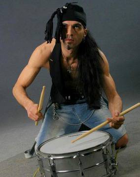 Бившият барабанист на "Сленг" Димитър Симеонов: Искам да умра!