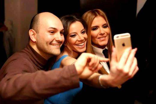 Баджаначките Анелия и Емилия стоплиха отношенията си