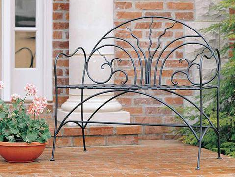 Уникални пейки, дивани, столове от ковано желязо в Бутик за мебели Хефест