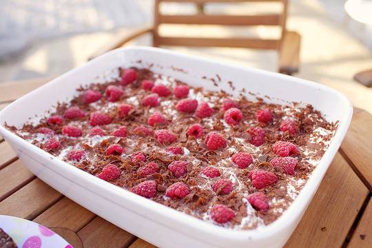 Тирамису с малини