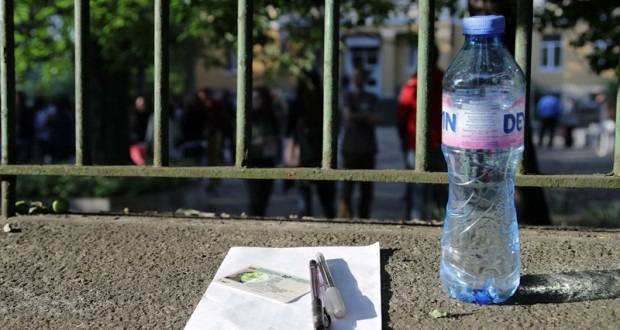 По вариант 3 пишат седмокласниците на външното оценяване по Български език и литература