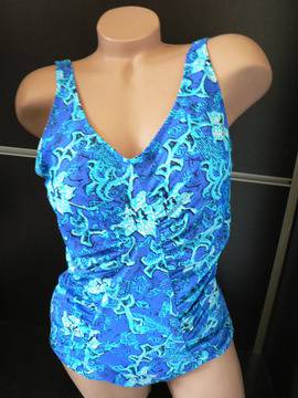 Малена – магазин за цял стягащ бански костюм голям размер Триумф Triumph 90B 85C 80D цели бански Charme цял бански