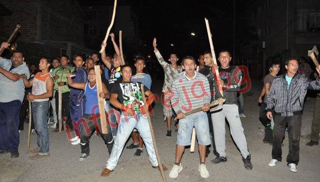 Масов бой в „Предел“, има пострадали, махалата под полицейска обсада – ИНФОМРЕЖА – НОВИНИ ОТ ЮГОЗАПАДНА БЪЛГАРИЯ