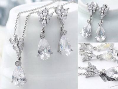 Бижута с кристали Сваровски – Гривни, Колиета ,Обеци от Магазин за Подаръци