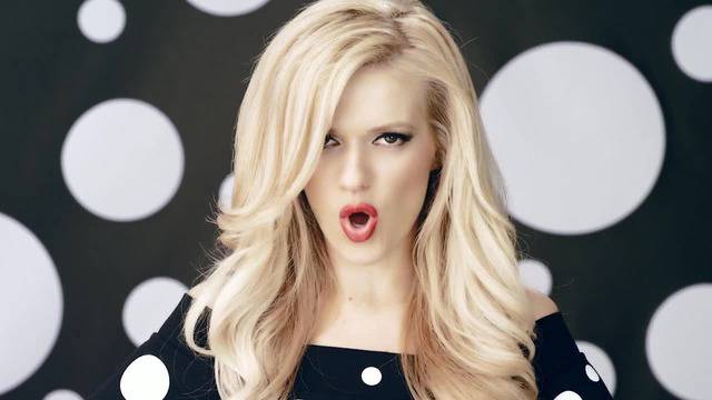 Нели Петкова ft. Кристо – Забранените Неща 2015