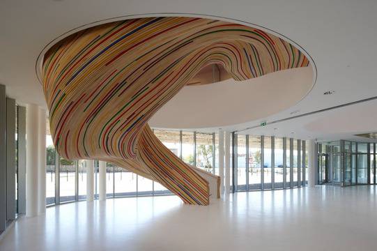 Стълби-скулптури