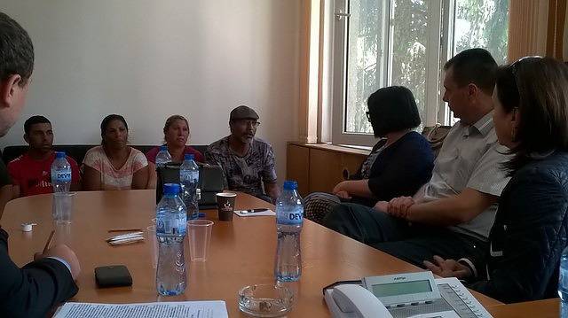 Бъчварова в Гърмен: Правим щаб и съвместни екипи за проверки в района