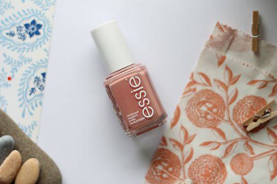Лак за нокти Essie – Eternal Optimist