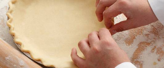 Тави с керамично покритие от Делимано