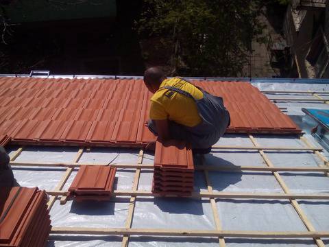 Ремонт на покриви „“Комерс Строй ЕООД“