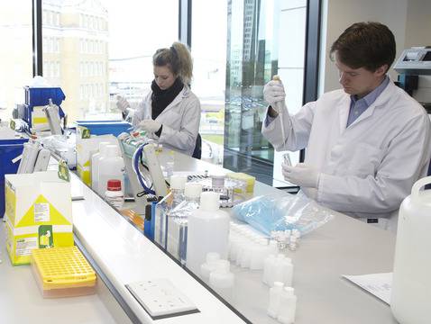 Нов тест показва миналите и настоящите вируси, които има в тялото ни