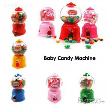 Машинка касичка за бонбони