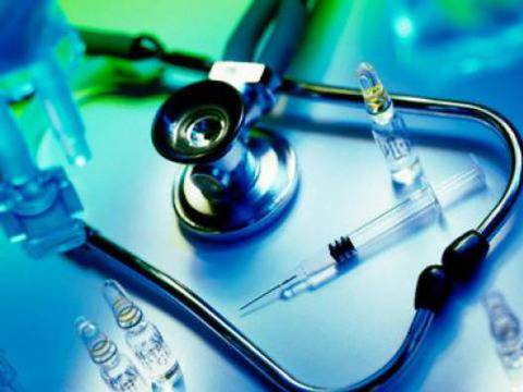 След тежка операция, извадиха 19 – килограмов тумор от корема на 82 – годишна жена!